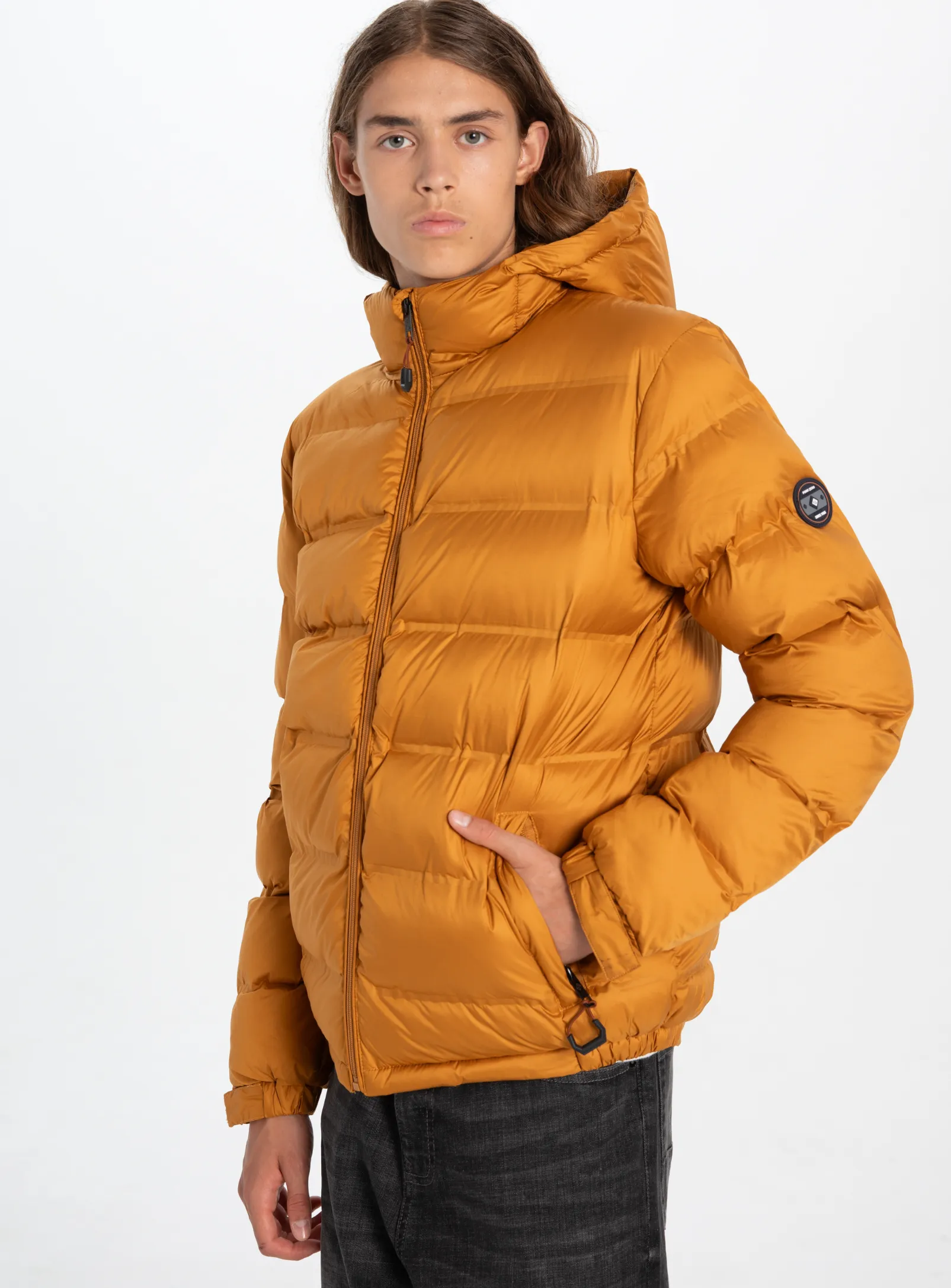 FREDERICK| Ultralight wide heat sealed jacket||FREDERICK|Veste ultralégère large thermoscellée.