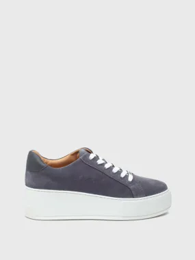     J/SLIDES  Women's Maya Platform Sneaker    