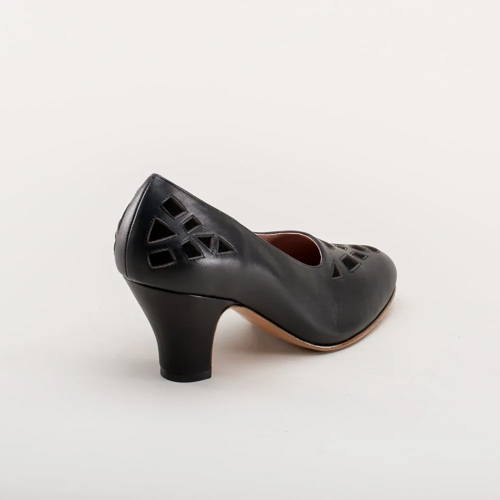 Meme Women's Vintage Pumps (Black)